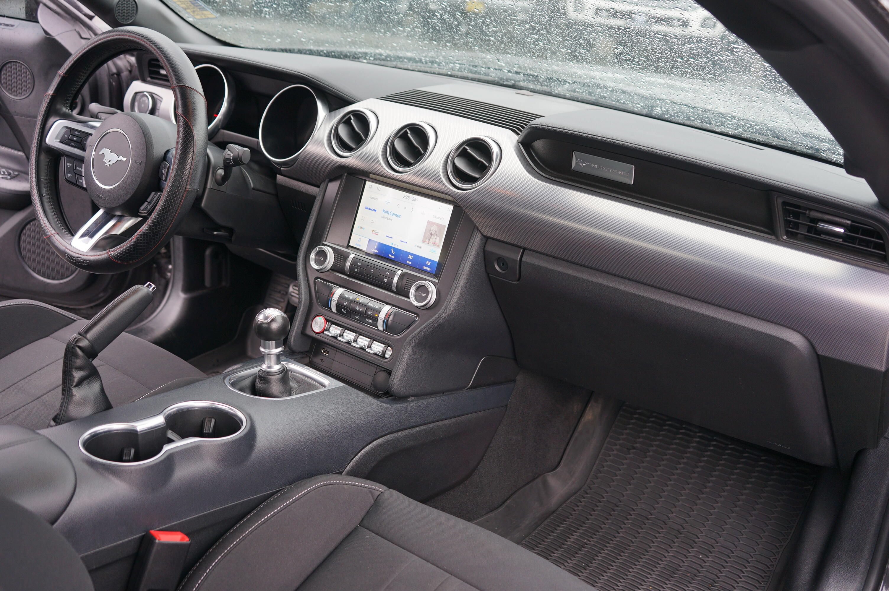 Used 2022 Ford Mustang GT RWD image 14