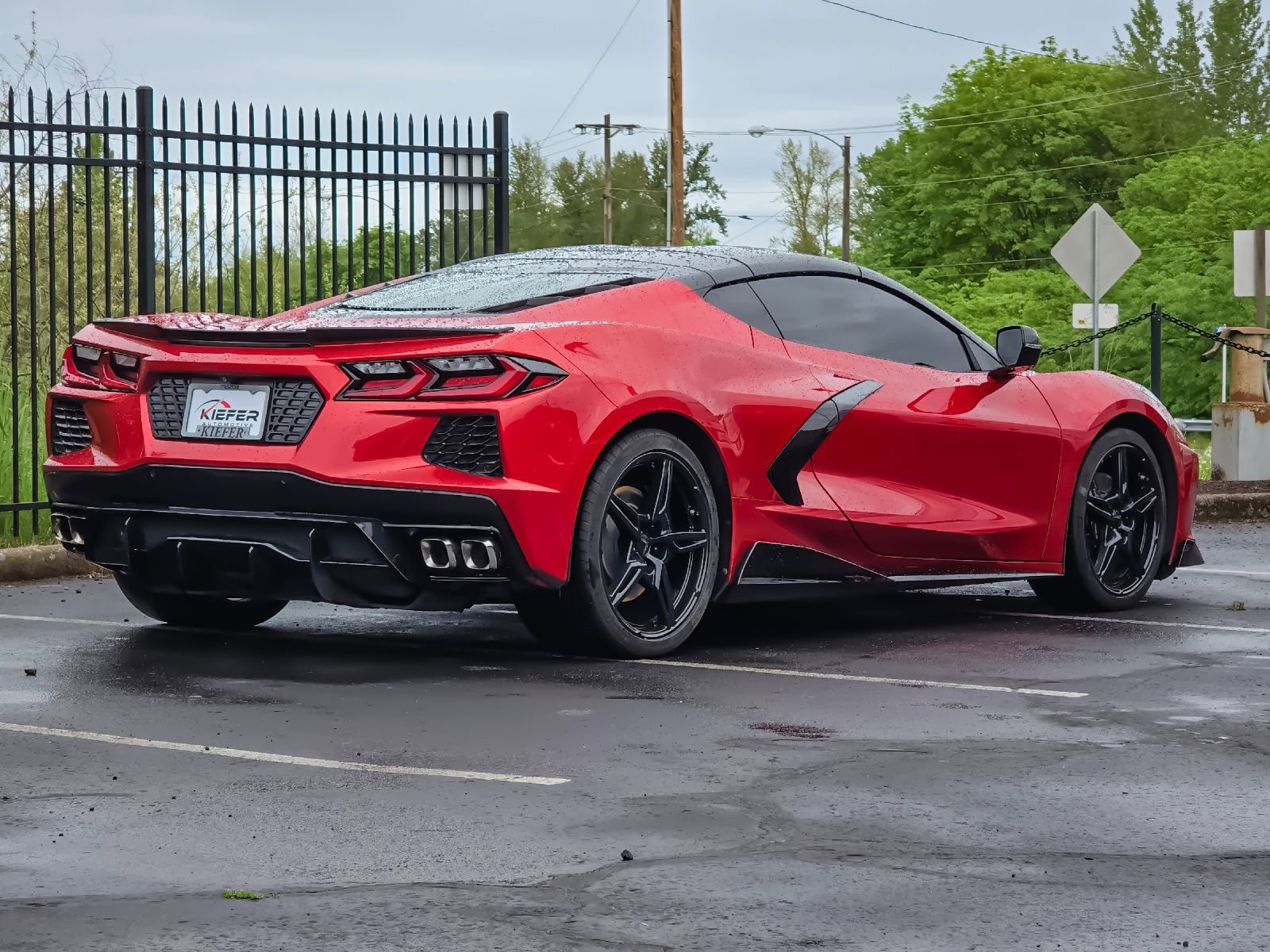 Used 2021 Chevrolet Corvette Stingray Coupe w/ Battery Protection Package RWD image 3