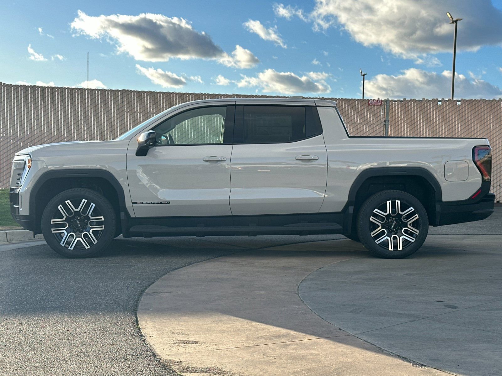 New 2026 GMC Sierra EV Elevation image 7