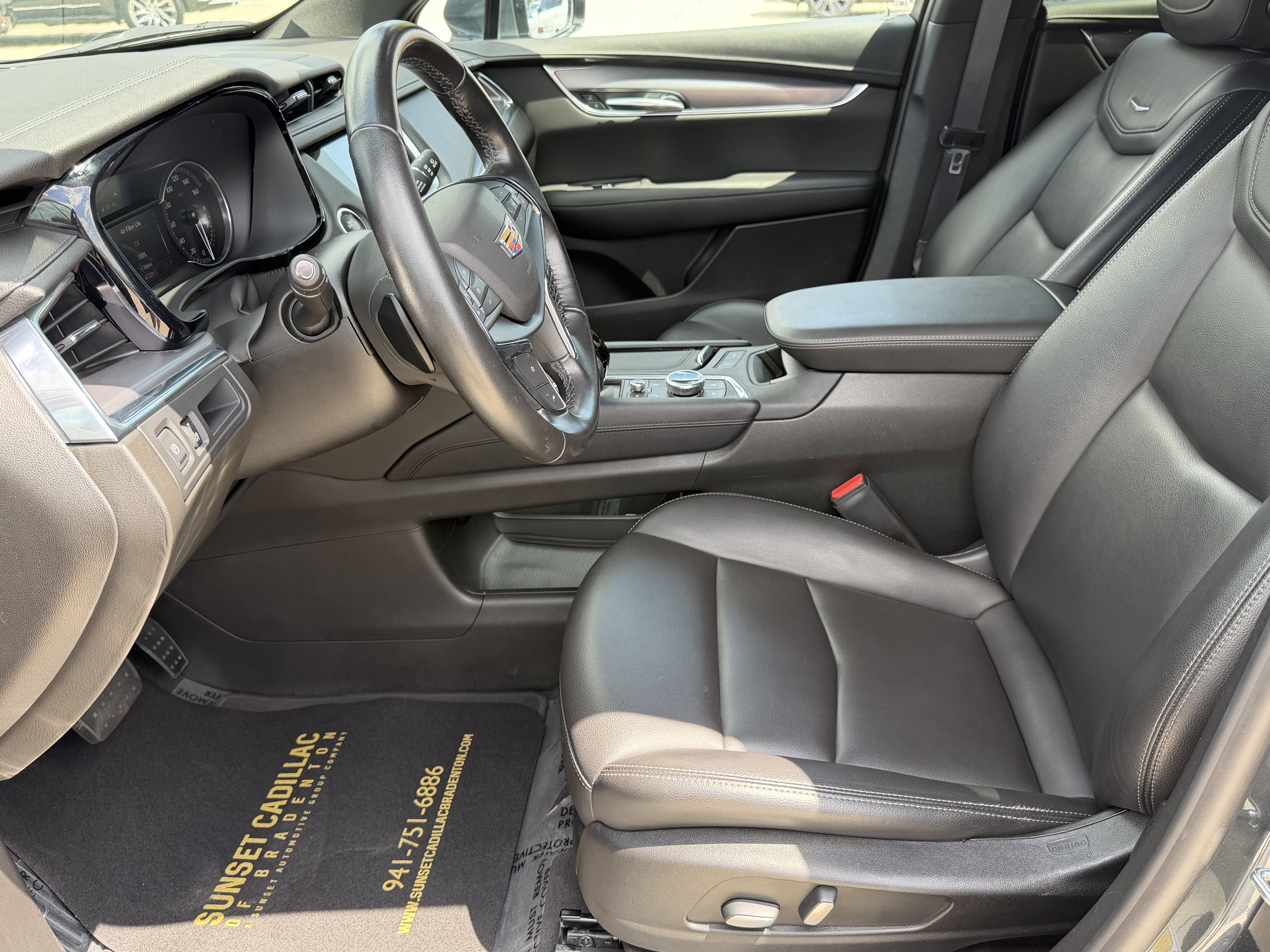 Used 2021 Cadillac XT5 Luxury FWD image 21