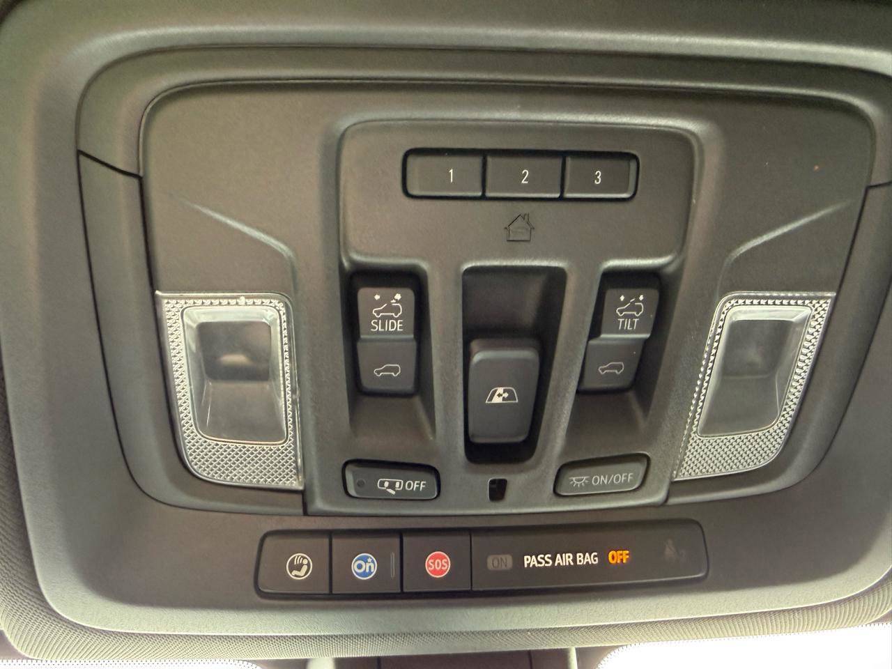 Used 2019 GMC Sierra 1500 AT4 w/ AT4 Premium Package AWD/4WD image 33