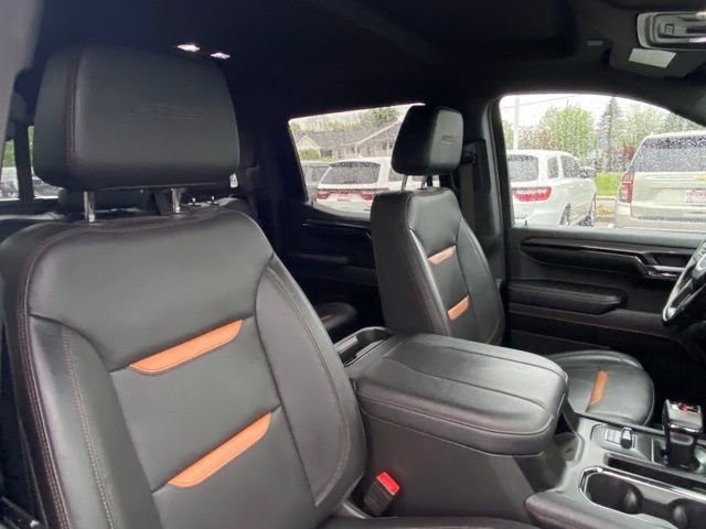 Used 2023 GMC Sierra 1500 AT4 w/ Technology Package AWD/4WD image 24