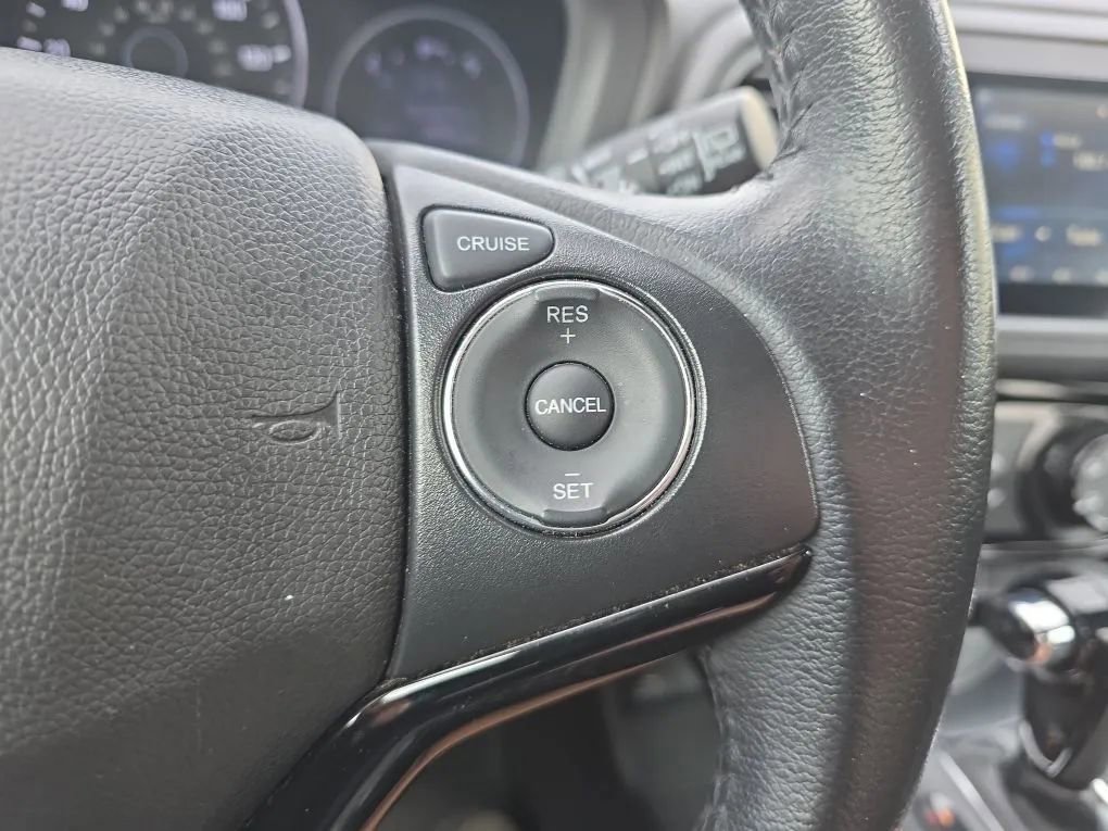 Used 2022 Honda HR-V Sport image 22