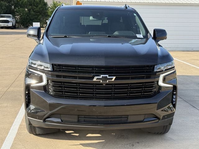 Used 2024 Chevrolet Suburban RST w/ Luxury Package RWD image 7