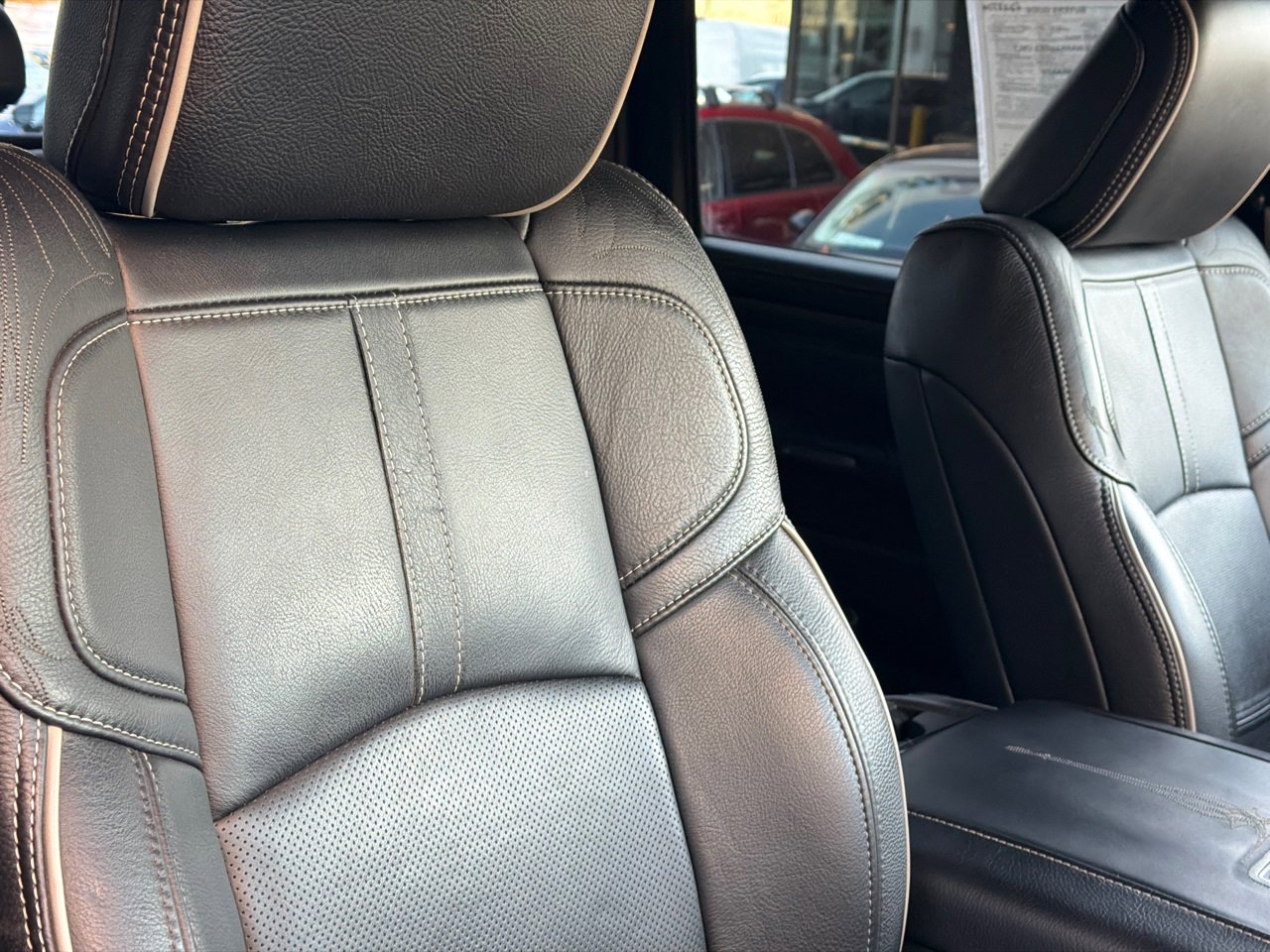 Used 2023 RAM 2500 Limited image 11