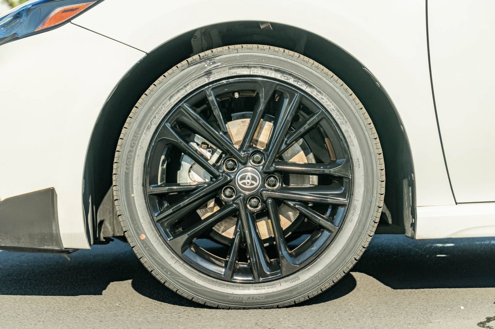 Certified 2025 Toyota Camry SE FWD image 5