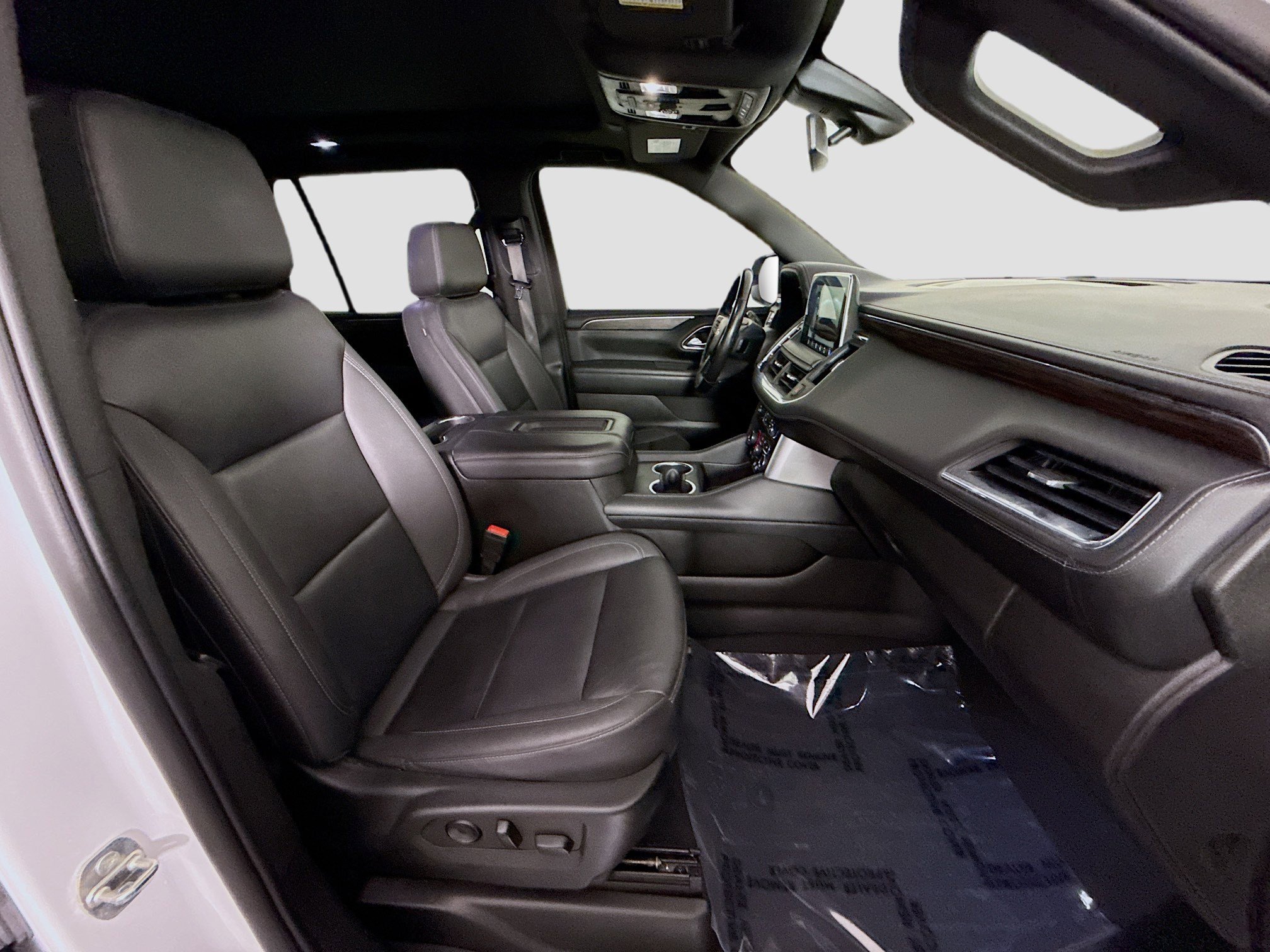 Used 2022 Chevrolet Tahoe LT w/ LT Signature Plus Package RWD image 29