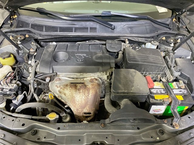 Used 2011 Toyota Camry LE image 16