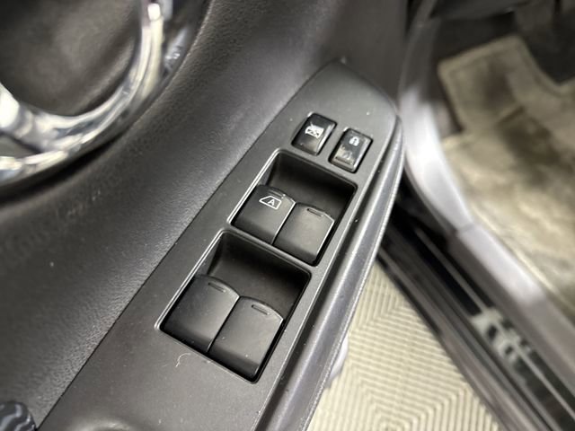 Used 2014 Nissan Versa Note SV w/ Convenience Package image 17