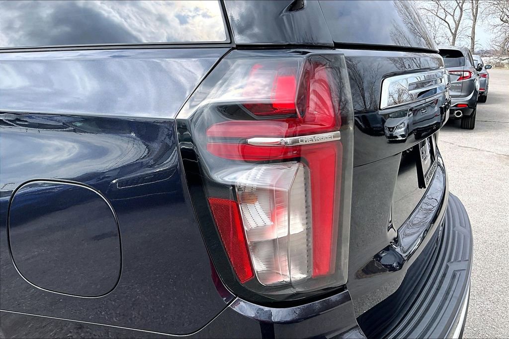 Used 2024 Chevrolet Tahoe LT w/ Luxury Package image 42