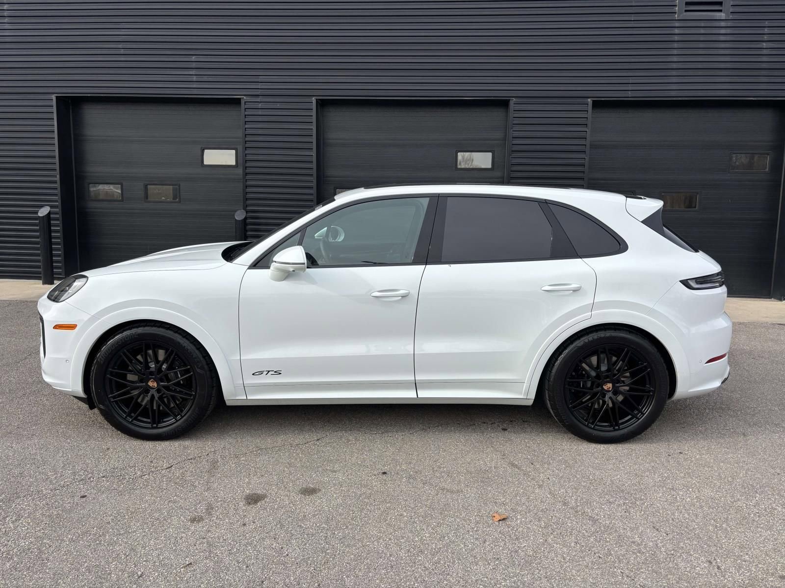 New 2026 Porsche Cayenne GTS AWD/4WD image 2