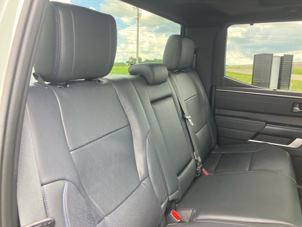 Used 2025 Toyota Tundra Platinum AWD/4WD image 25