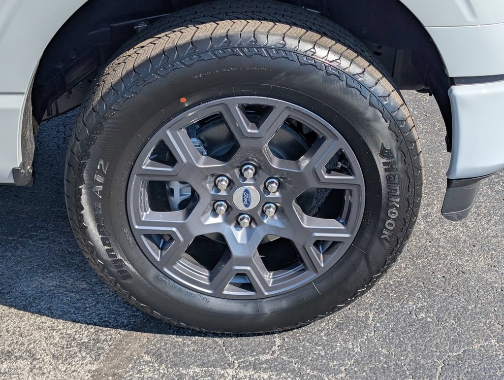 New 2026 Ford F150 STX w/ Equipment Group 200A AWD/4WD image 19