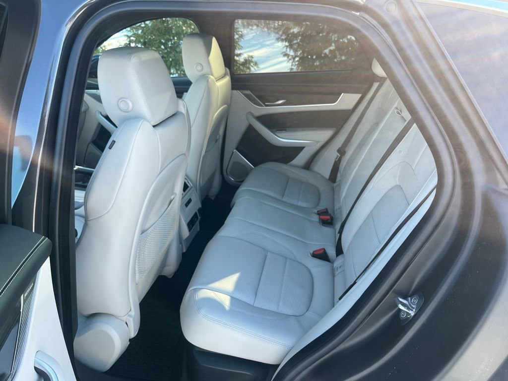 New 2026 Jaguar F-PACE R-Dynamic S image 21