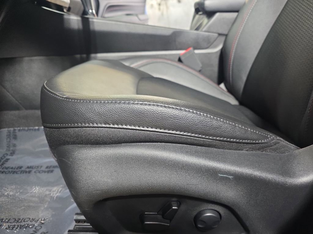 Used 2024 Jeep Compass Trailhawk w/ Trailhawk Convenience Group image 27