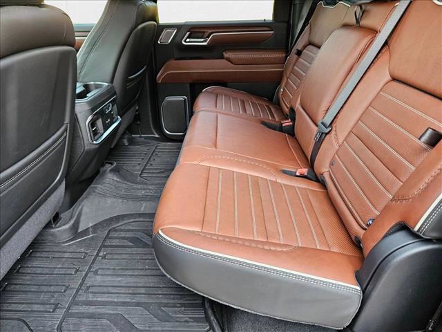 Used 2025 GMC Sierra 2500 Denali Ultimate image 20