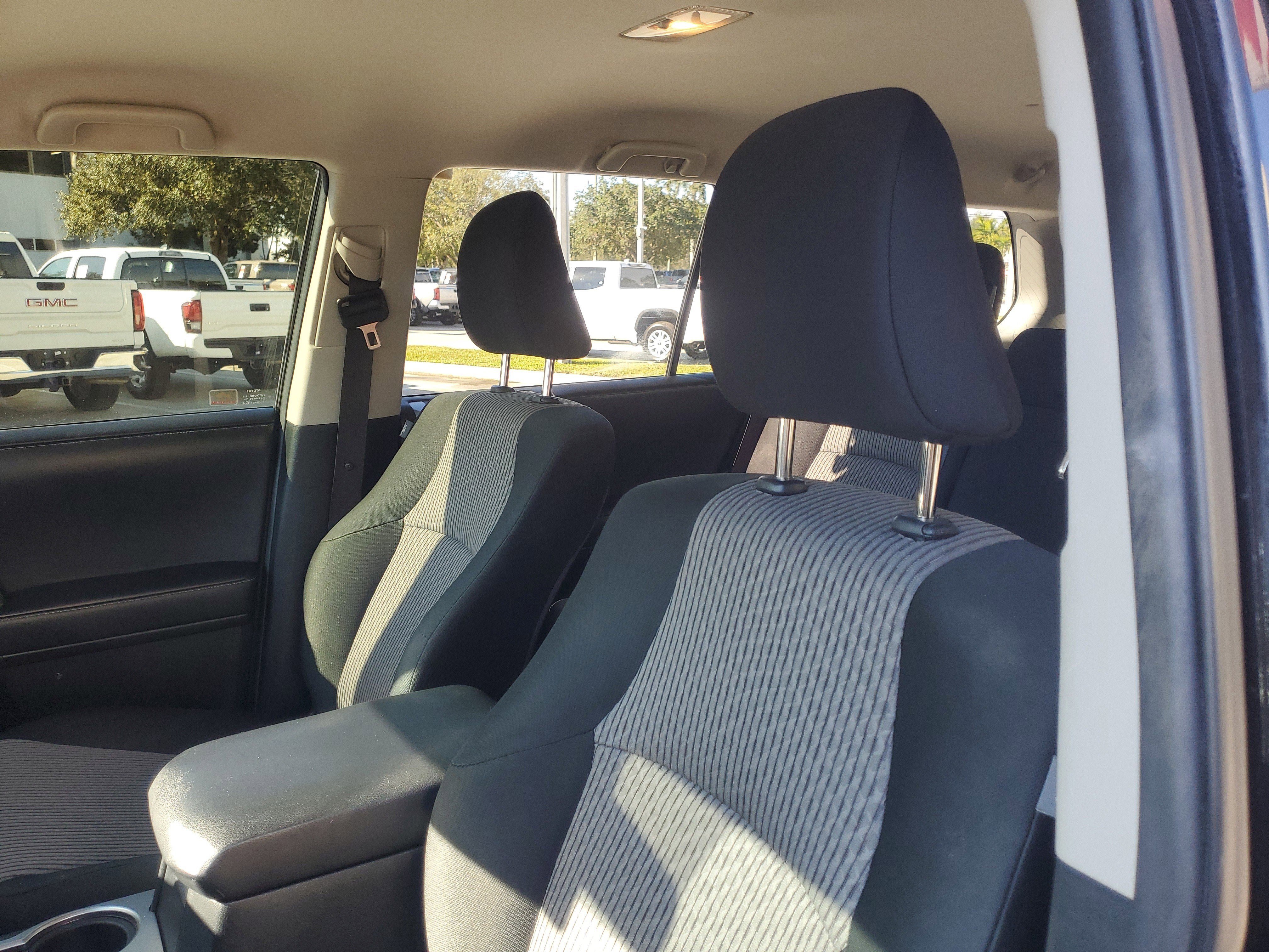 Used 2021 Toyota 4Runner SR5 image 13