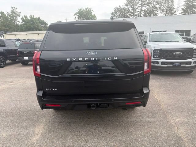Used 2025 Ford Expedition Active AWD/4WD image 26