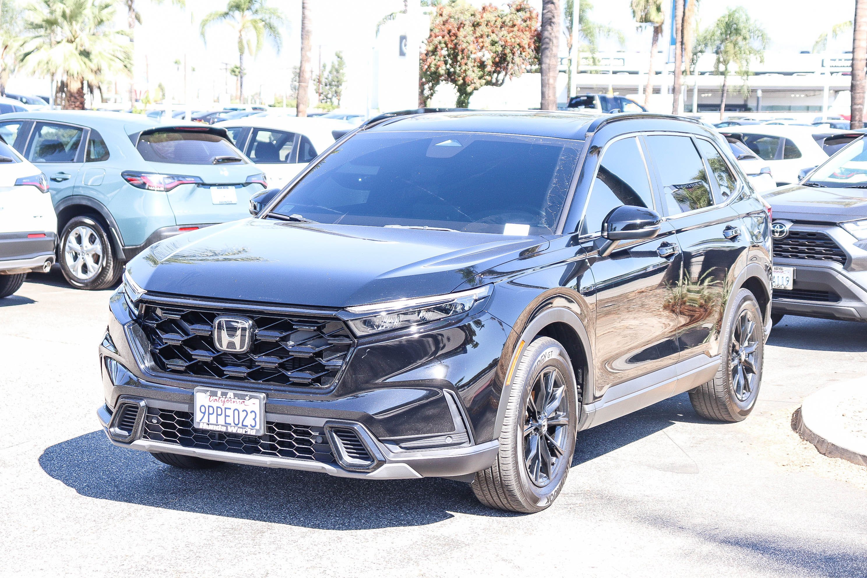 Used 2025 Honda CR-V Sport-L image 3