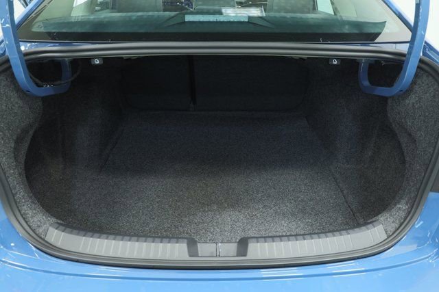 New 2025 Volkswagen Jetta SEL image 39