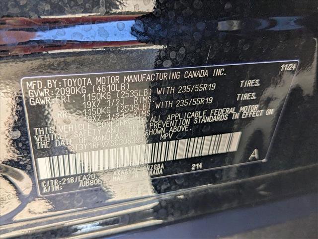 Used 2025 Toyota RAV4 Limited image 23