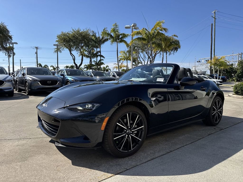 New 2025 MAZDA MX-5 Miata Grand Touring w/ Weather Package image 28