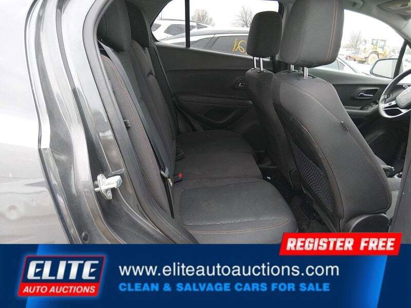 Used 2019 Chevrolet Trax LS w/ Tint and Cruise Package FWD image 16