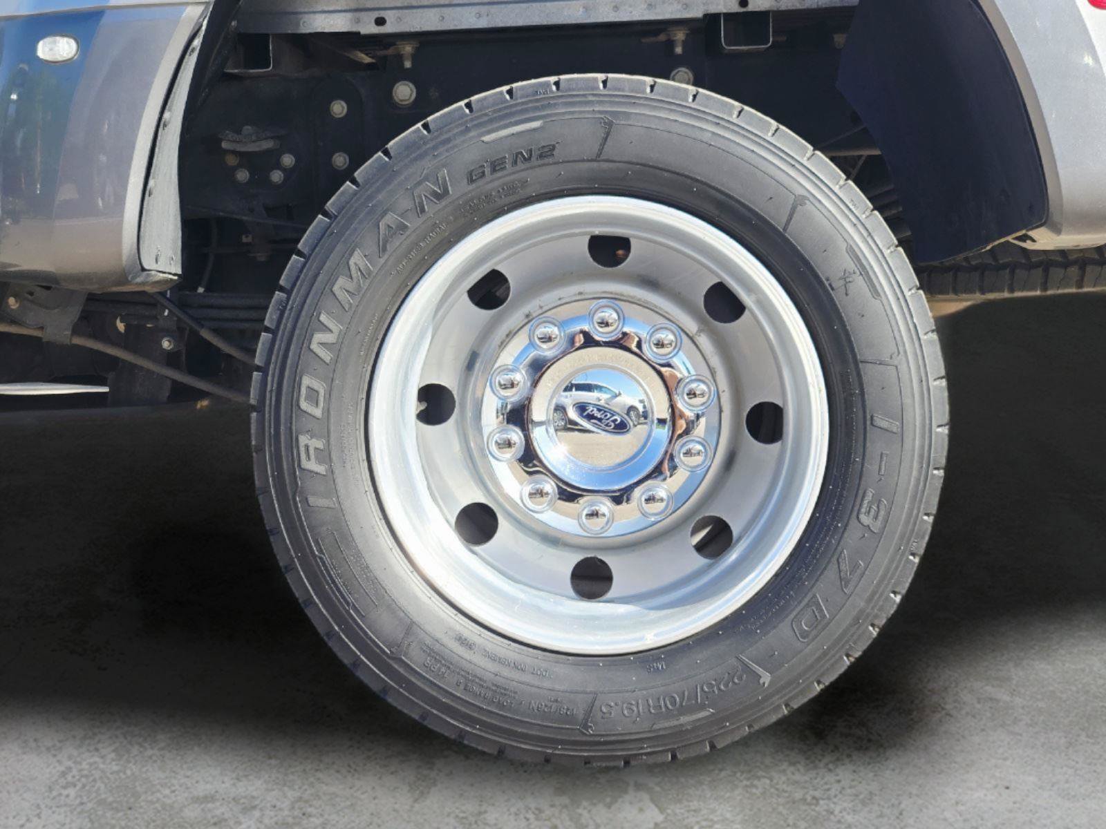 Used 2022 Ford F450 Lariat w/ Lariat Value Package AWD/4WD image 9