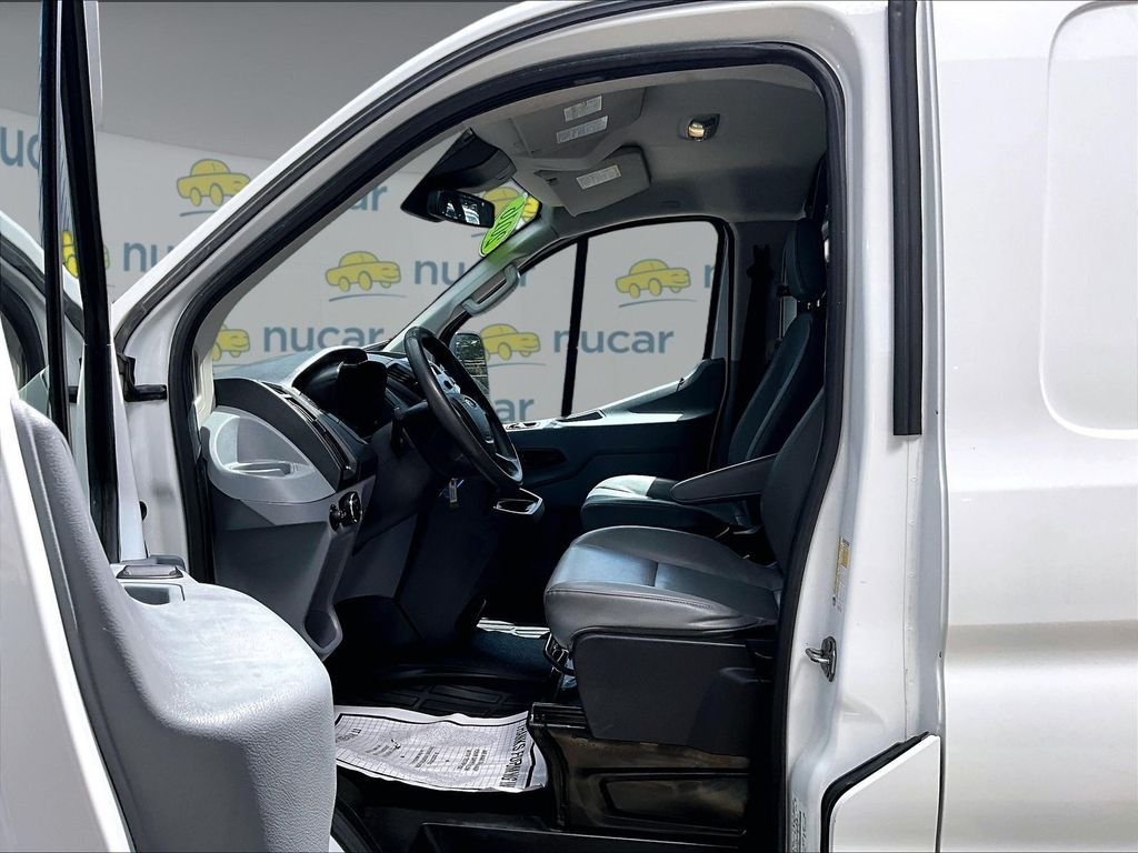 Used 2016 Ford Transit 250 130 Low Roof w/ Exterior Upgrade Package RWD image 11