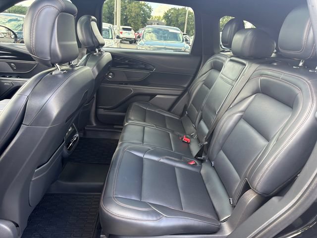 Used 2024 Lincoln Nautilus Premier w/ Equipment Group 102A AWD/4WD image 31