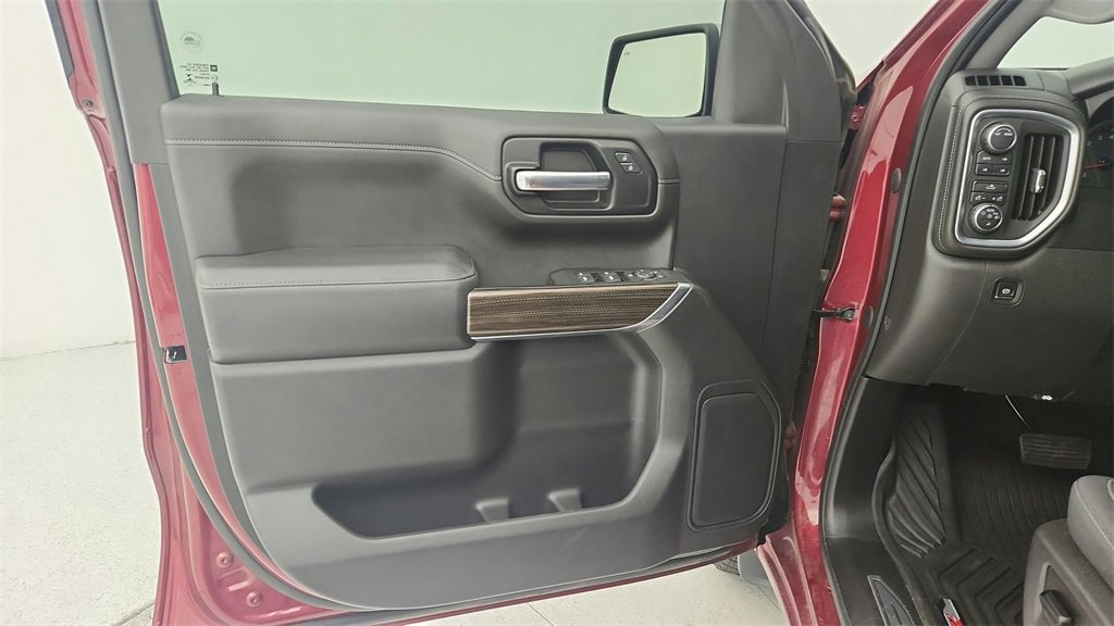 Used 2020 Chevrolet Silverado 1500 LT w/ Texas Edition image 25