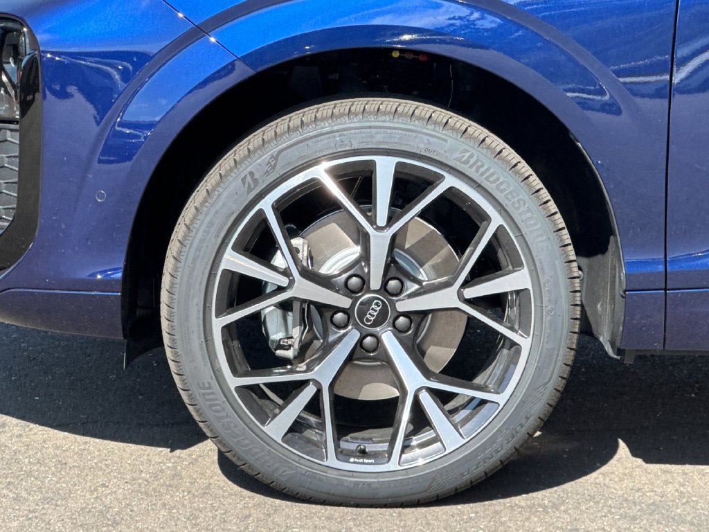 New 2026 Audi Q3 quattro 2.0T AWD/4WD image 26