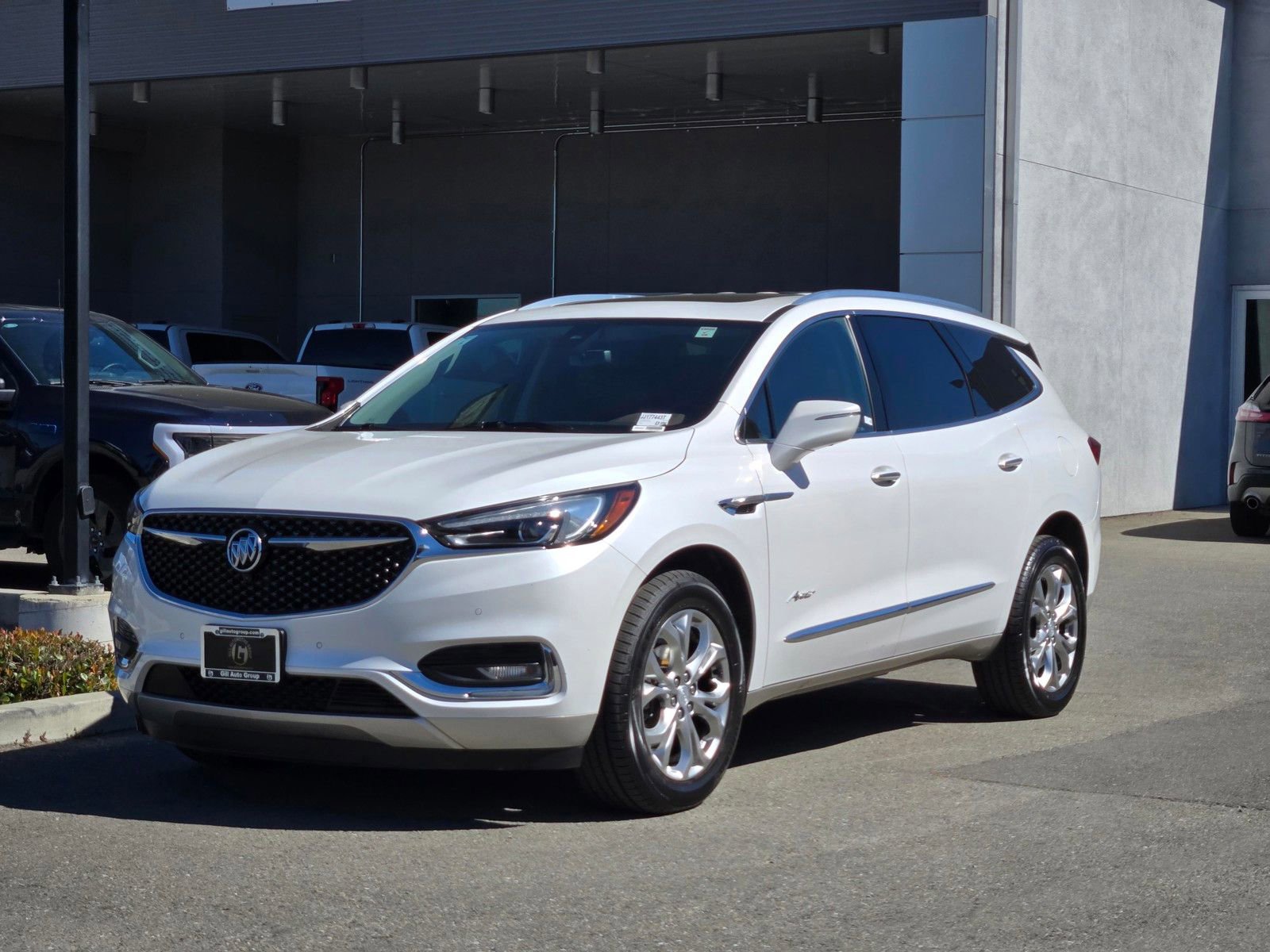 Used 2018 Buick Enclave Avenir w/ Avenir Technology Package image 8