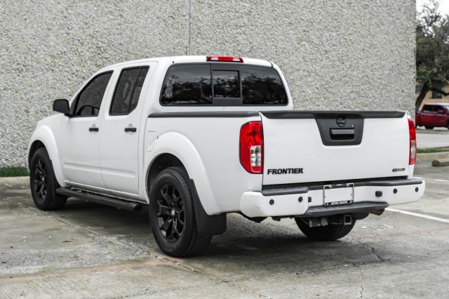 Used 2021 Nissan Frontier SV w/ Midnight Edition Floor Mats image 12