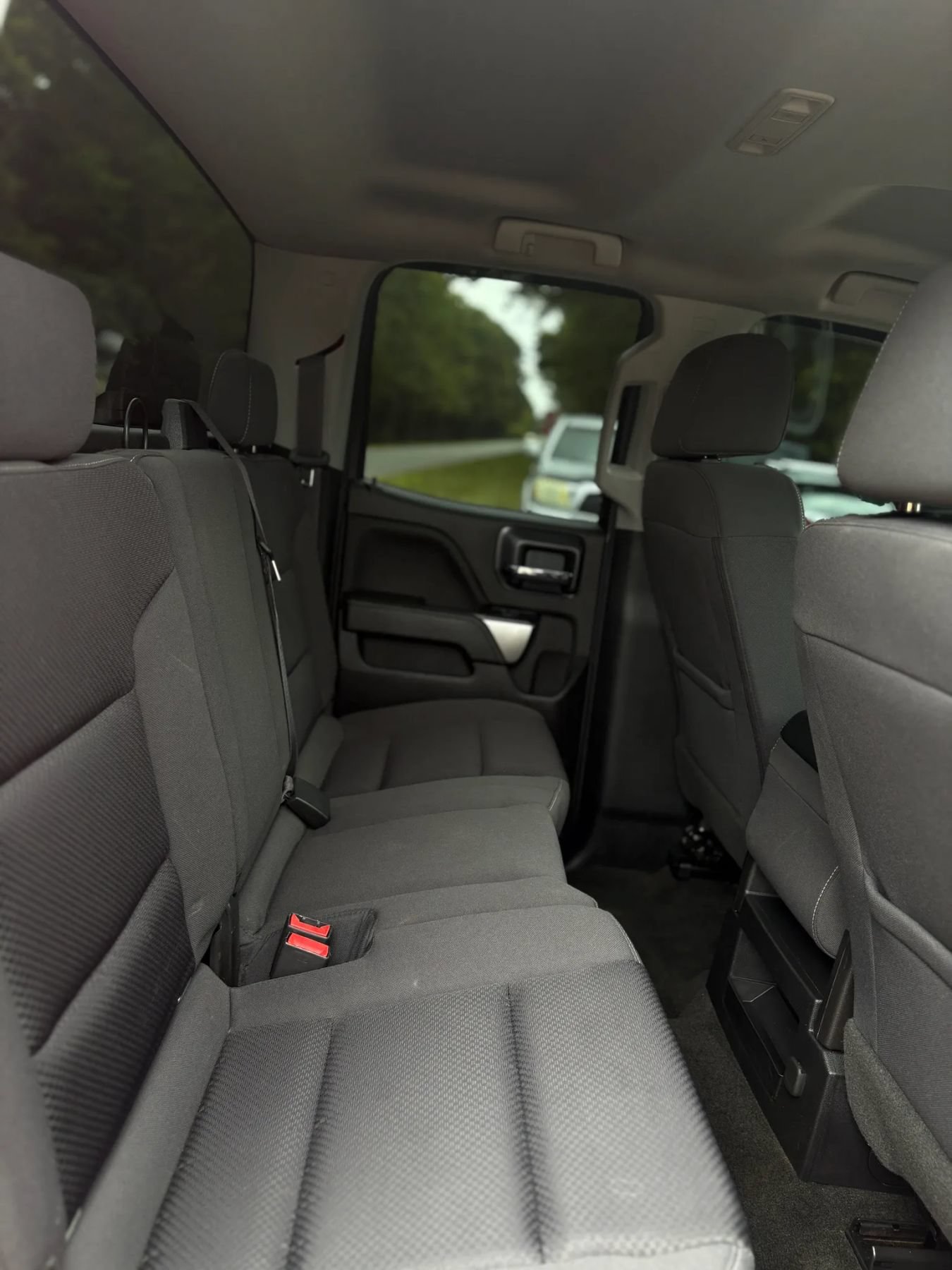 Used 2018 Chevrolet Silverado 1500 LT w/ All Star Edition AWD/4WD image 26