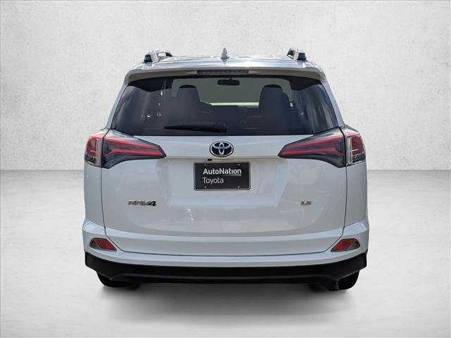 Used 2016 Toyota RAV4 LE image 6