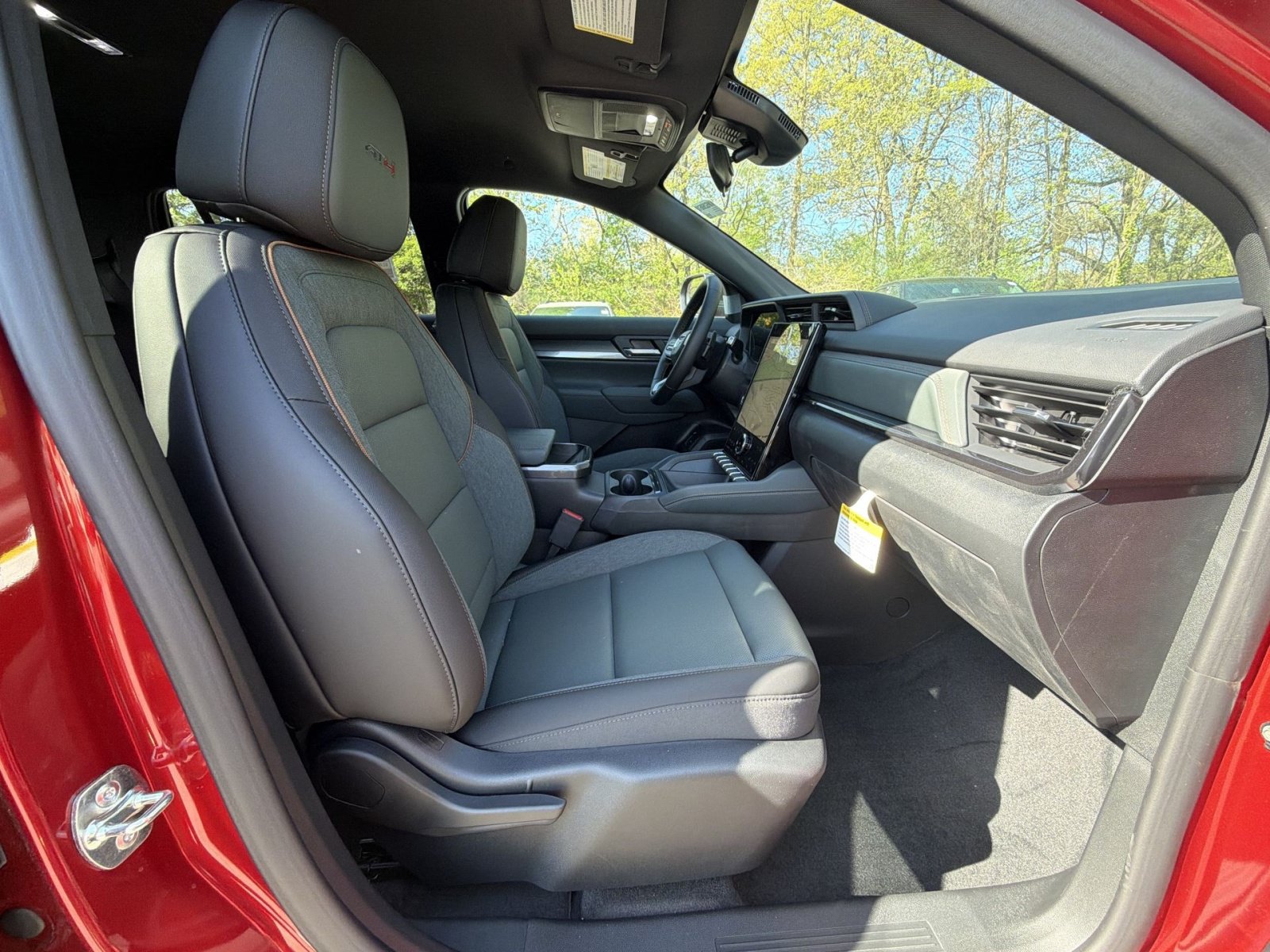 New 2026 GMC Terrain AT4 AWD/4WD image 26