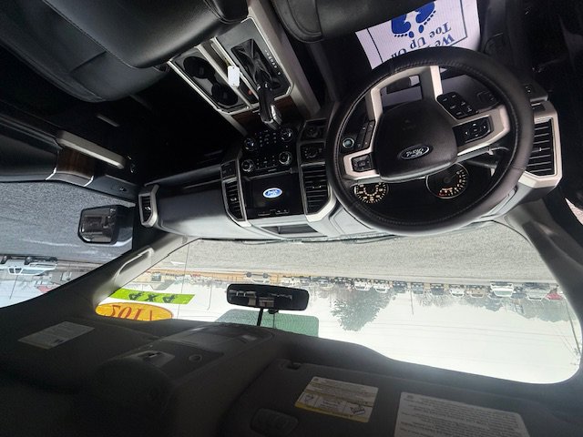 Used 2017 Ford F150 Lariat AWD/4WD image 7