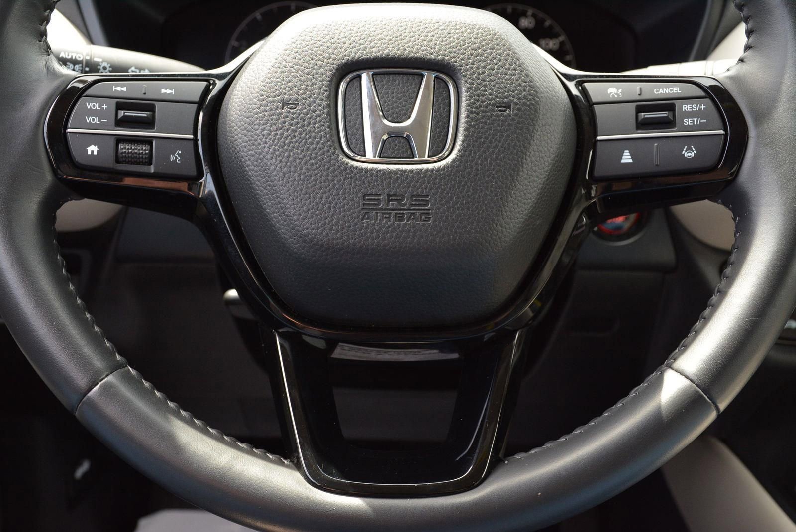 Used 2024 Honda HR-V EX-L image 25