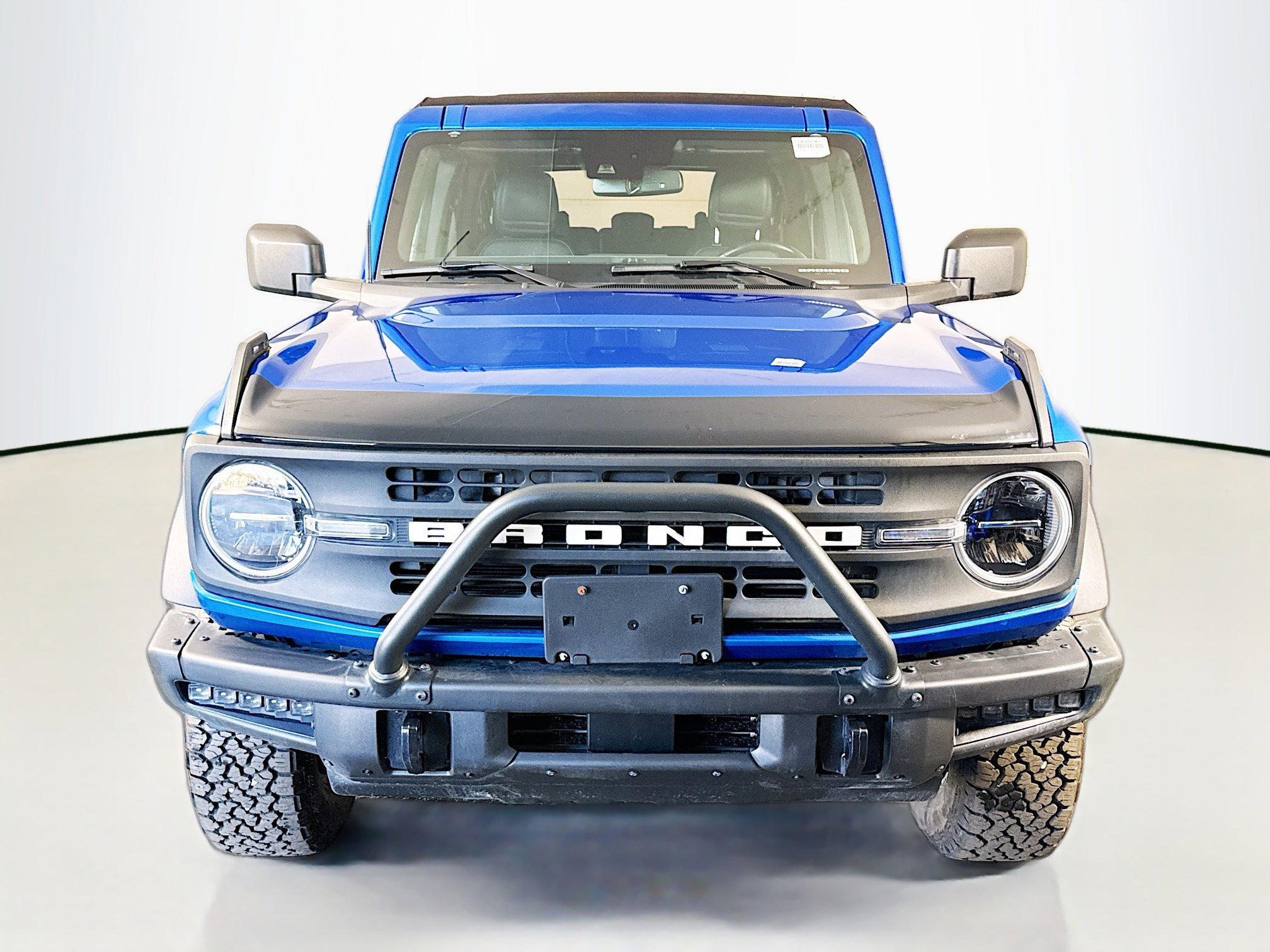 Used 2023 Ford Bronco Black Diamond image 2