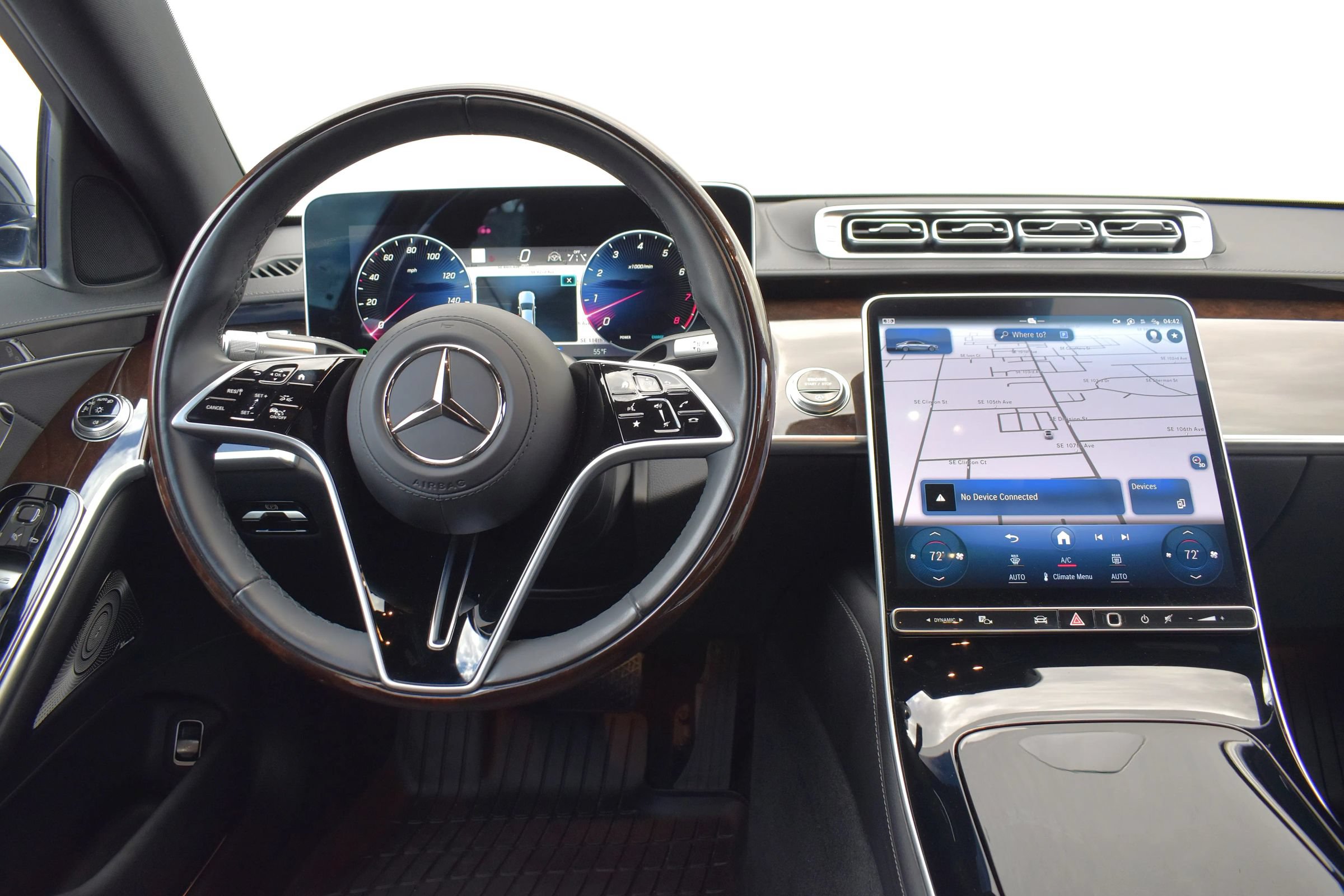 Used 2024 Mercedes-Benz S 500 4MATIC image 56
