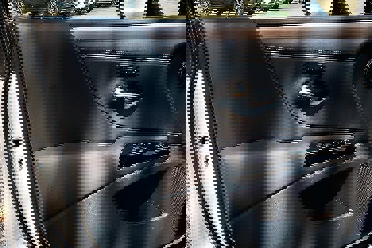 Used 2023 Lexus ES 350 F Sport w/ Accessory Package (Z2) image 26