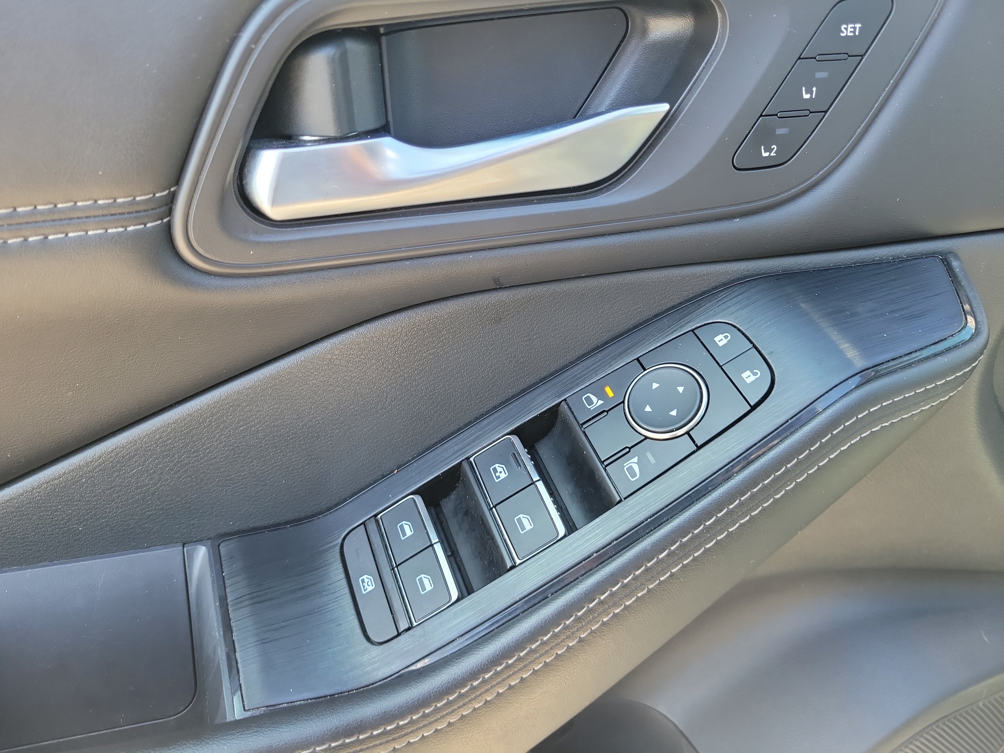 Certified 2022 Nissan Rogue SL FWD image 16