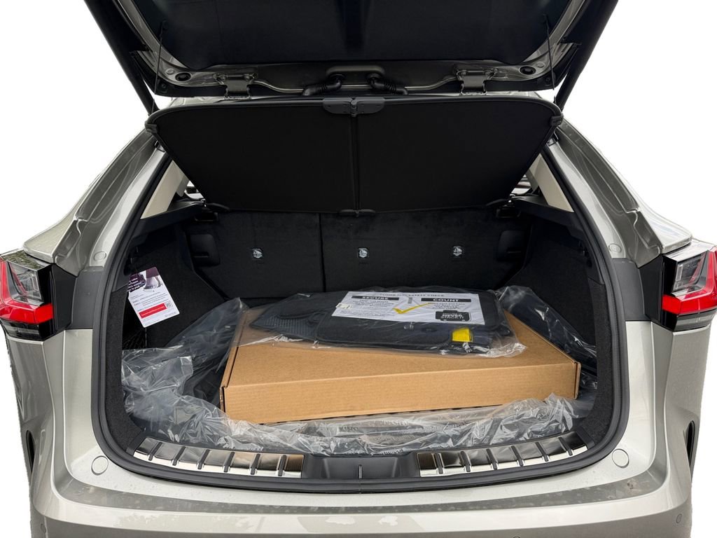 New 2026 Lexus NX 350h AWD w/ Premium Package image 7