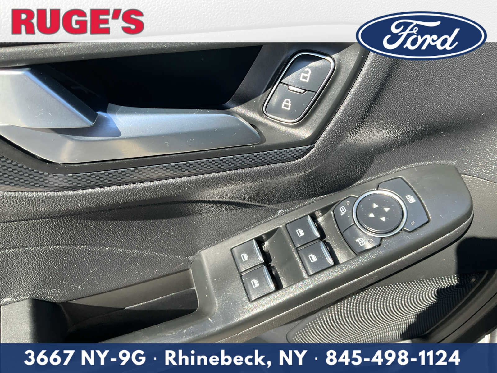 Used 2025 Ford Escape ST-Line Select image 17