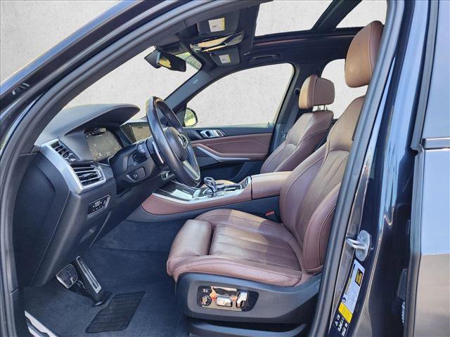 Used 2022 BMW X5 M50i w/ Executive Package AWD/4WD image 17