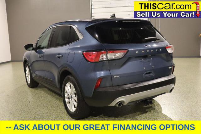 Used 2020 Ford Escape SE image 5