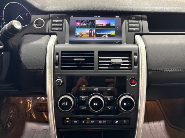 Used 2016 Land Rover Discovery Sport SE image 73