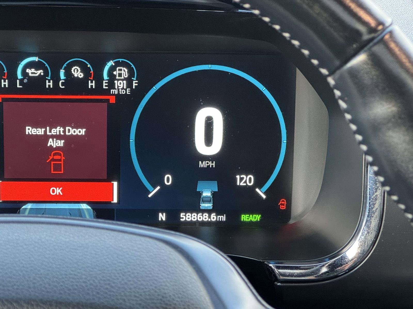 Used 2022 Ford F150 Lariat w/ Max Trailer Tow Package image 23