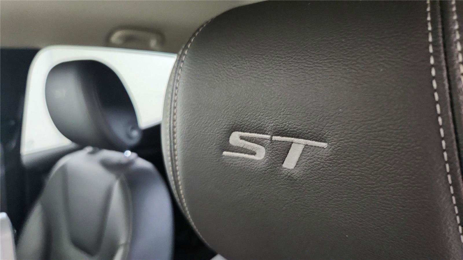 Used 2024 Buick Encore GX Sport Touring w/ Comfort Package image 34